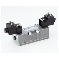 5/3-smerné rozvádzače ISO STAR - Veľkosť 3 - Funkcia  stredná poloha otvorený tlak (COP)